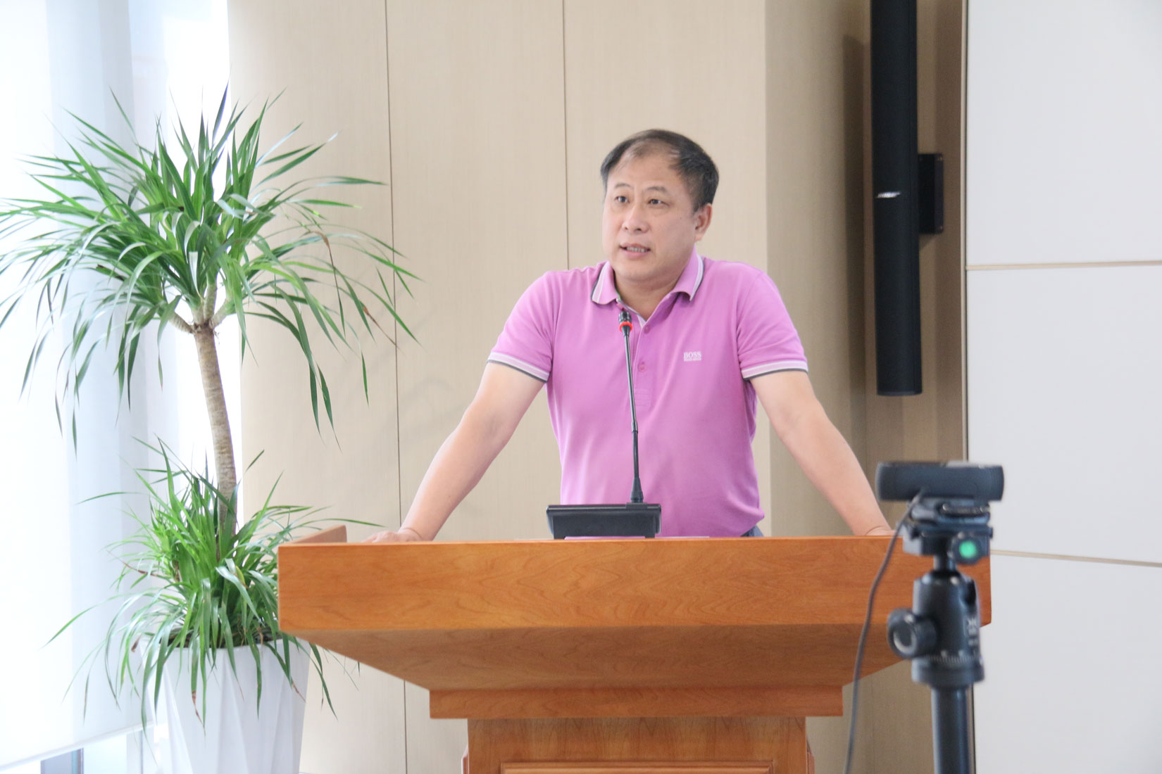 叶德才董事长讲授树立正确人生观、价值观、道德观|德才装饰企业文化大讲堂